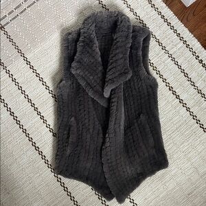 Women’s Stella + Lorenzo Faux Fur Vest - Grey